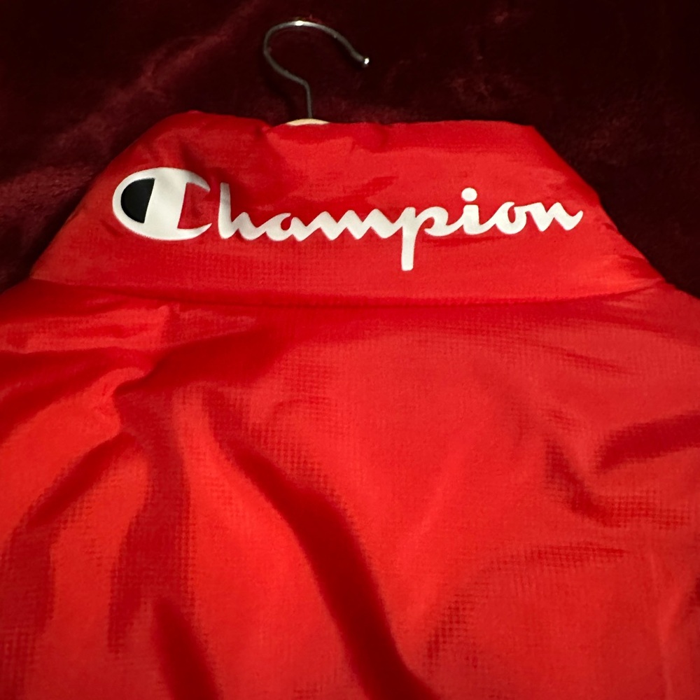 Champion Puffer Jacket!!!! Worn Once - image 4